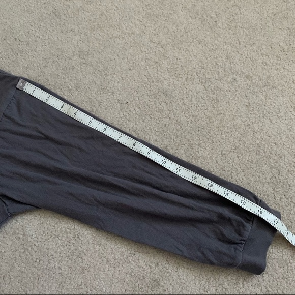 Thirty Single Poetic Justice Tupac Crop L/S Tee - Picture 5 of 7